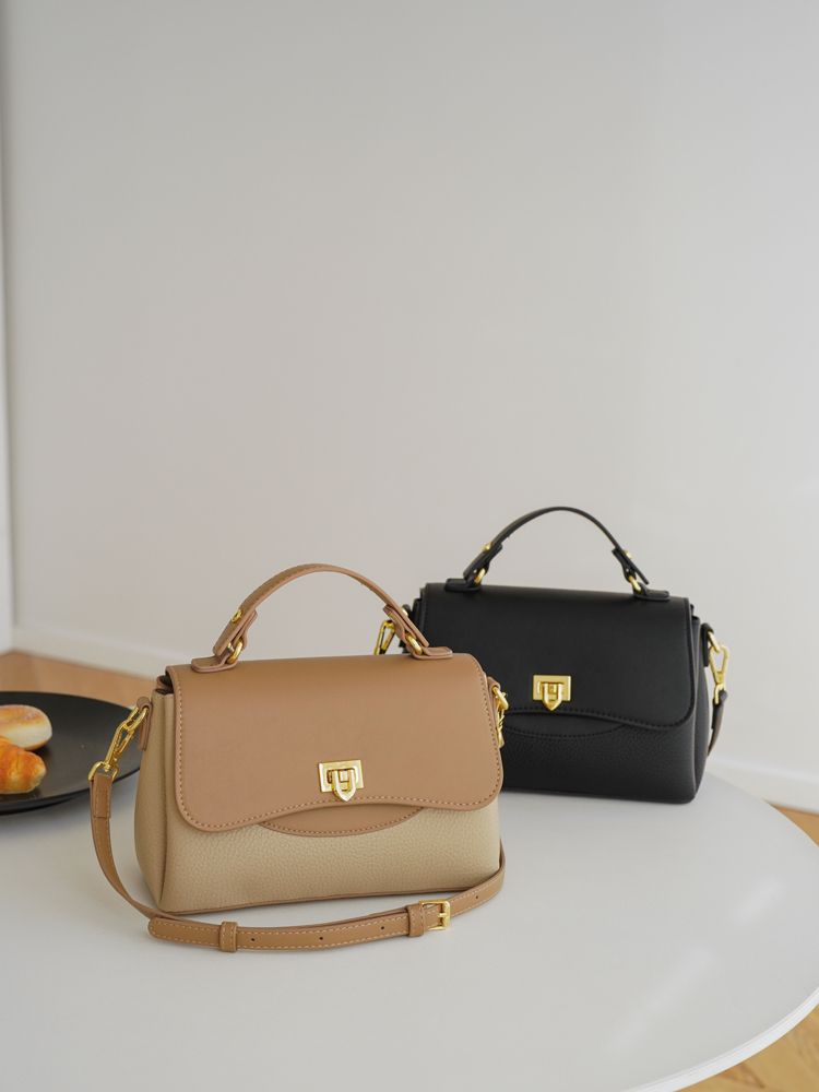 Borsa a Tracolla in Morbida Pe - Women'S Young Bags recensione e prezzo