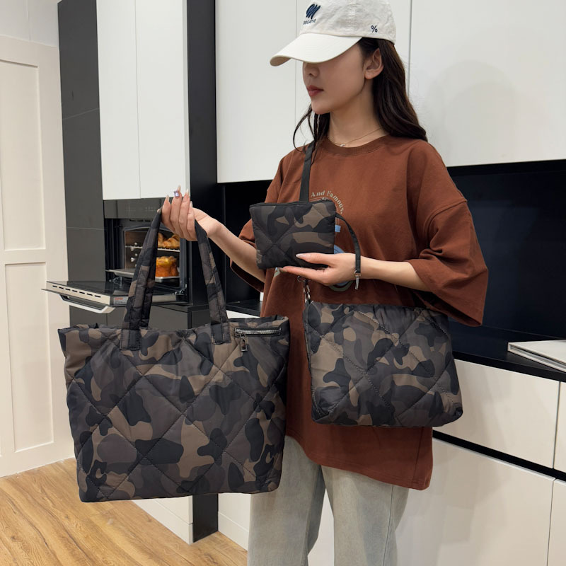 Nuova borsa fitness da donna v - Women'S Kipling Bags recensione e prezzo
