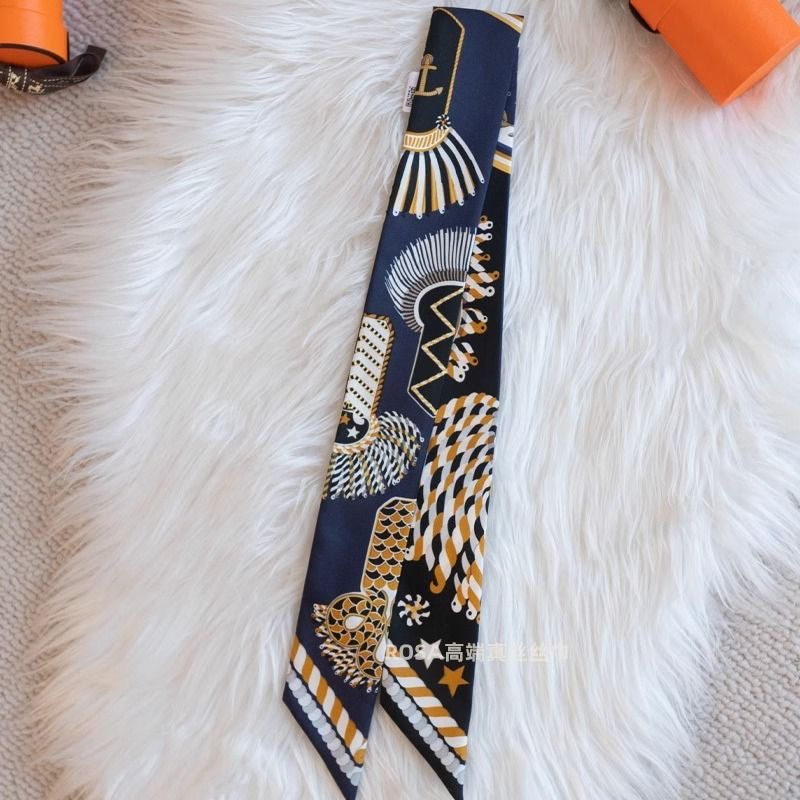 Sciarpa lunga di lusso con des - Women Bags Hermes recensione e prezzo
