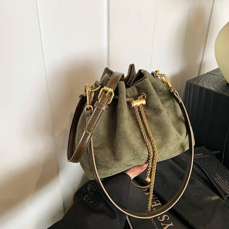 Borse a tracolla morbide da do - Women Bags Sale recensione e prezzo