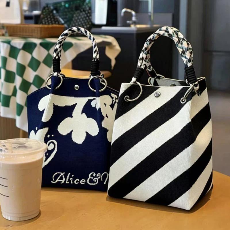 Borsa a Mano da Donna in Magli - Women Bags Sale recensione e prezzo